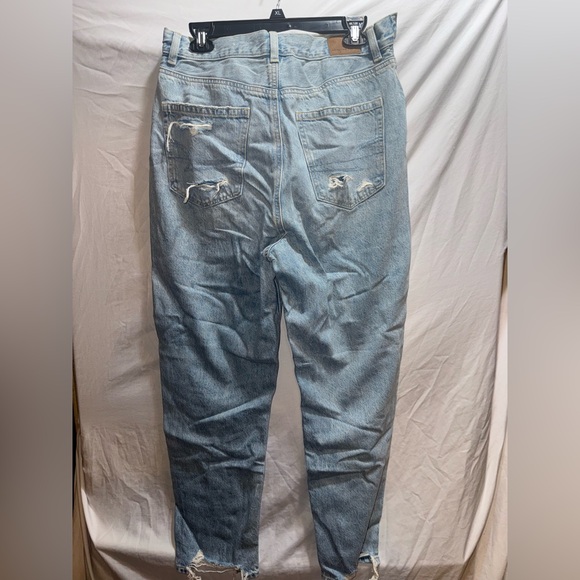 American Eagle Outfitters High Rise Light Blue Jeans - Picture 5 of 5